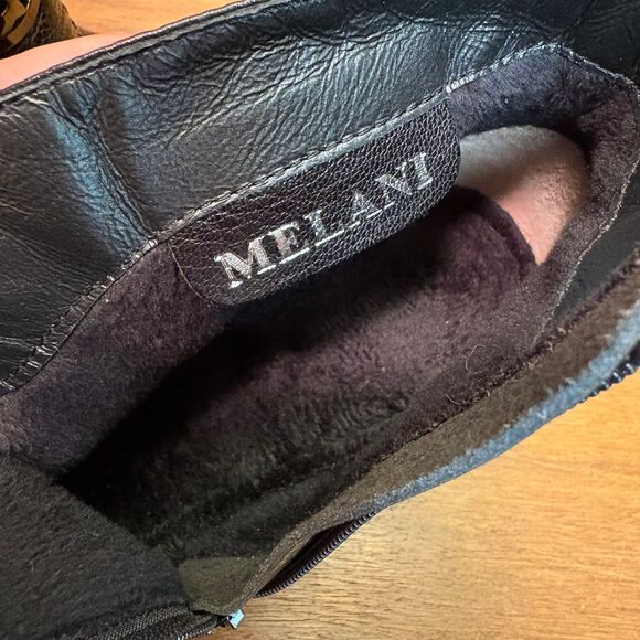 Designer Antonio Melani Black Leather Wood Heel Booties w/ Buckle Detail size 38 - Picture 10 of 11